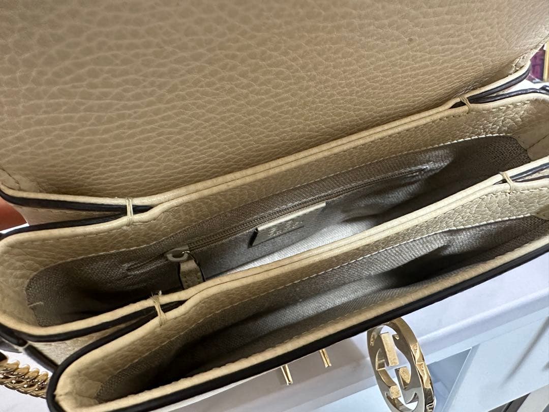 【GUCCI】GGインターロッキング ショルダーバッグ