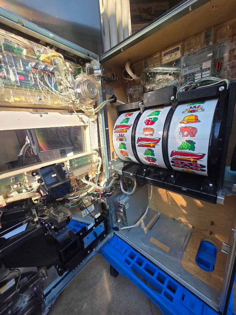 ✨送料込み✨マイジャグラー III　実機　不備無し　すぐに遊べます