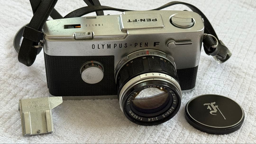 フィルムカメラ OLYMPUS PEN FT G.Zuiko Auto-s f1.4 40mm