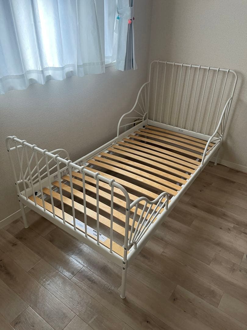 MINNEN IKEA 伸長式 ベッドフレーム ホワイト　※手渡しは12,000