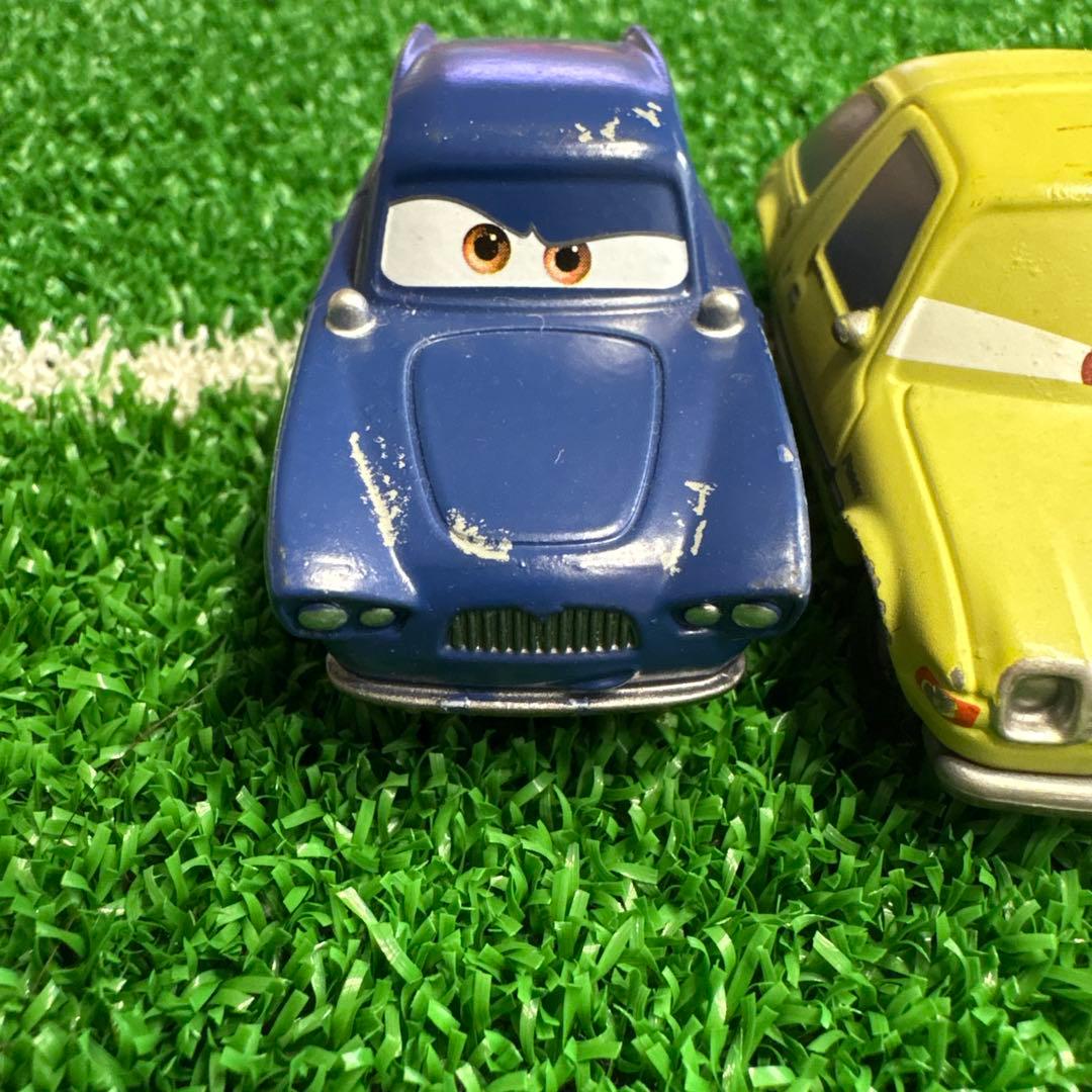 トミカカーズ　スパイ　悪役セット