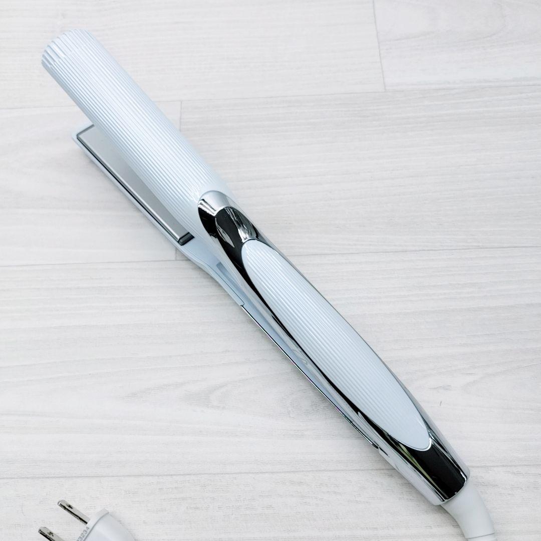 ほぼ未使用☺️最新モデル Refa リファ ビューテック ストレート プロ