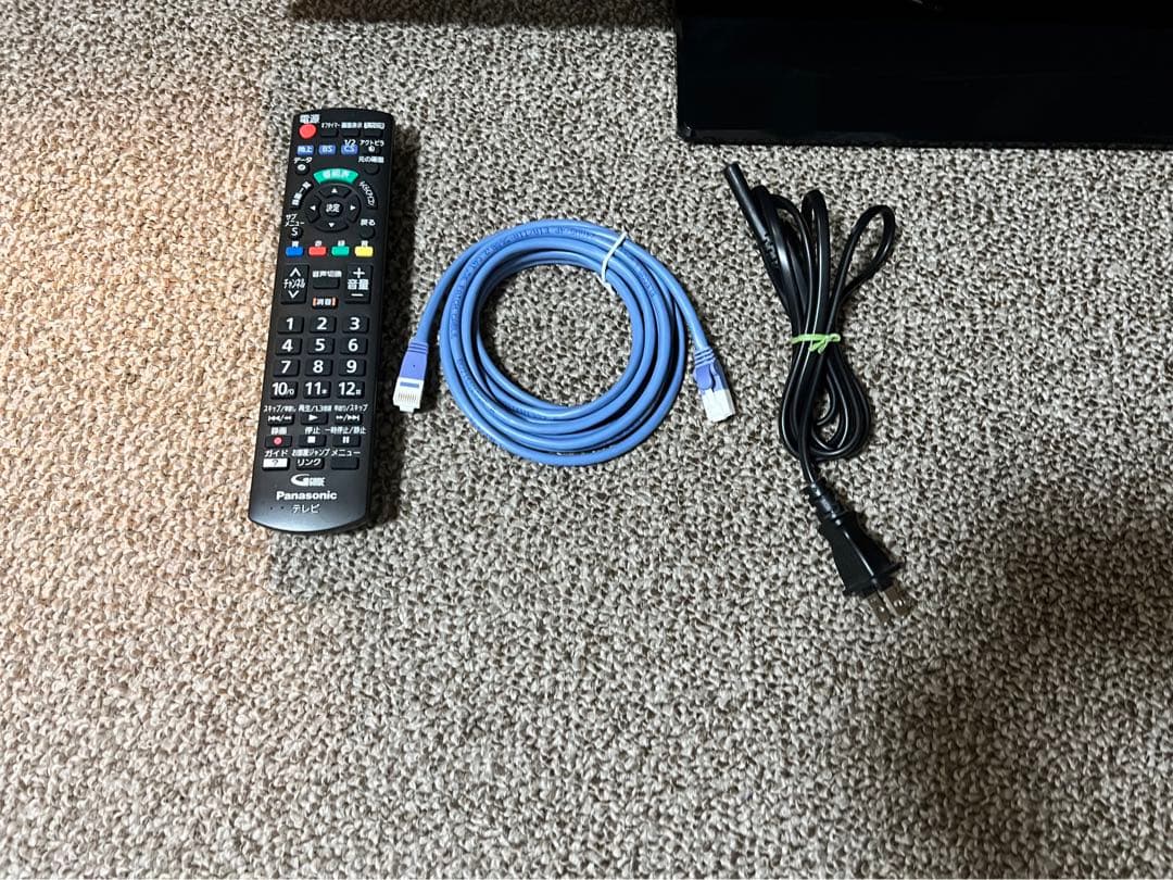 Panasonic　パナソニック 32型 液晶テレビ TH-32D305