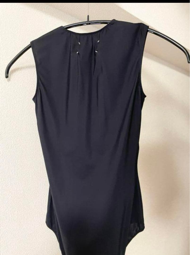 マルジェラ　ノースリーブボディスーツ