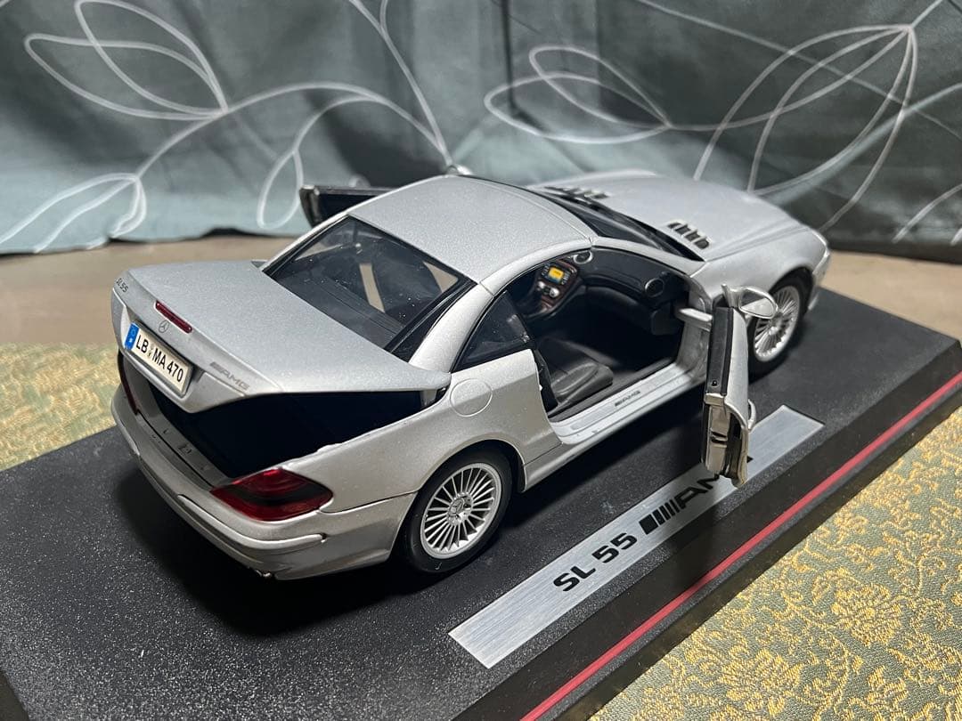 マイスト メルセデス・ベンツ SL55AMG 置物 1/18スケール 1998