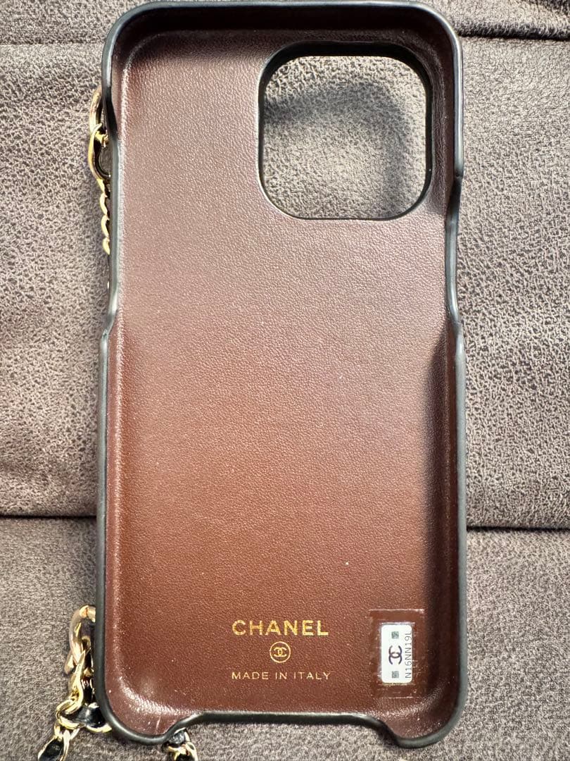 CHANEL iPhoneケース　15 pro Max