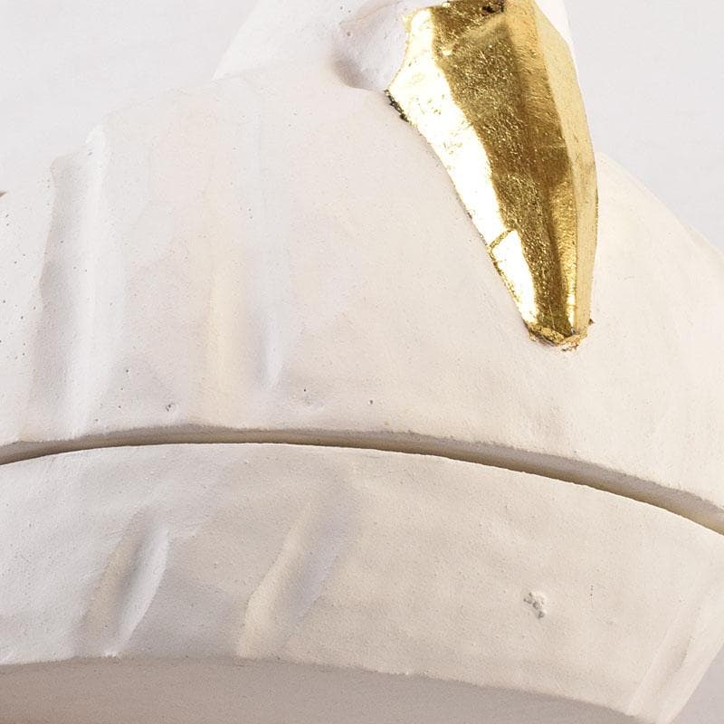 茶道具　豊泉作　奈良一刀彫　木彫彩色　鶴香合　共箱　V　8310