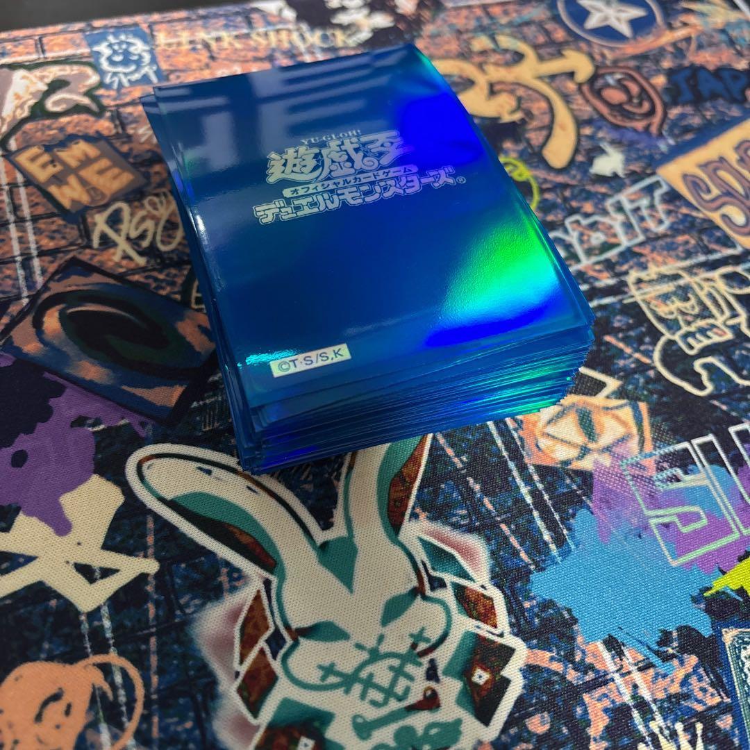 【最終値下げ】【希少】遊戯王 初期青ロゴスリーブ 70枚入【開封・使用済】