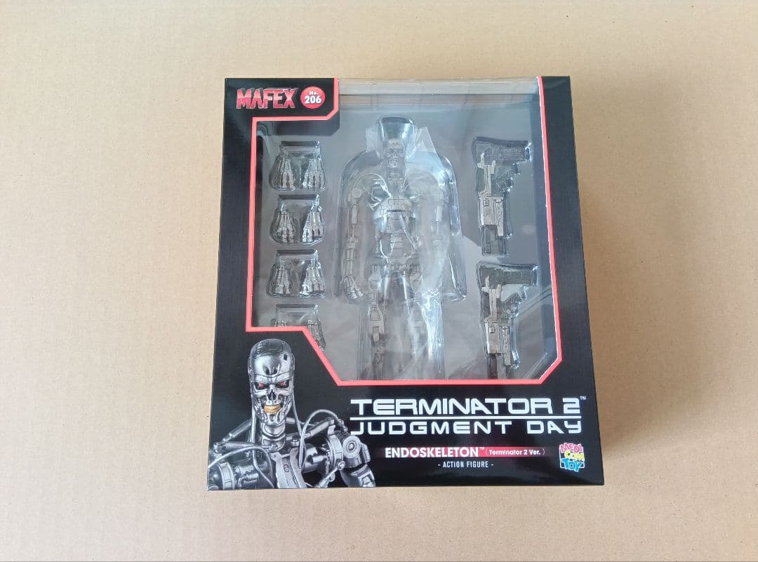 【新品、未開封】MAFEX マフェックス No.206 エンドスケルトン