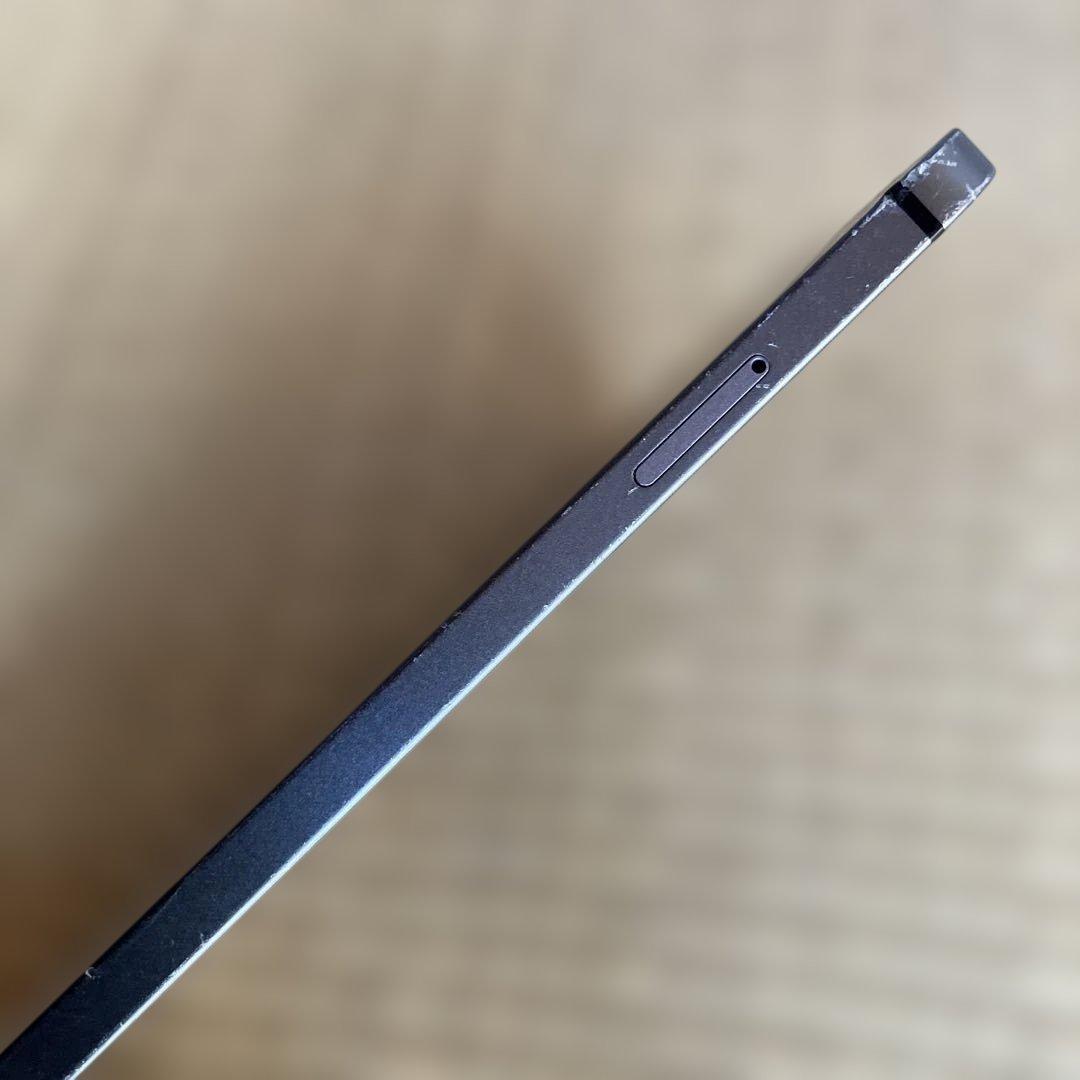 iPad Pro 12.9 第三世代 1TB Cellular グレー 77%