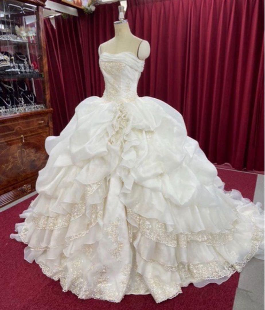 ウェディングドレス　取り外し可能ロールカラー付き　フルオーダー　着用1日限り