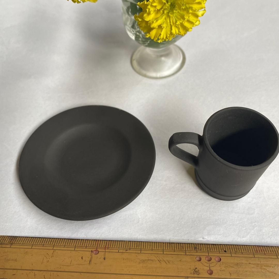 くにちゃん　ウェッジウッド バサルト ブラック ミニチュア マグカップ