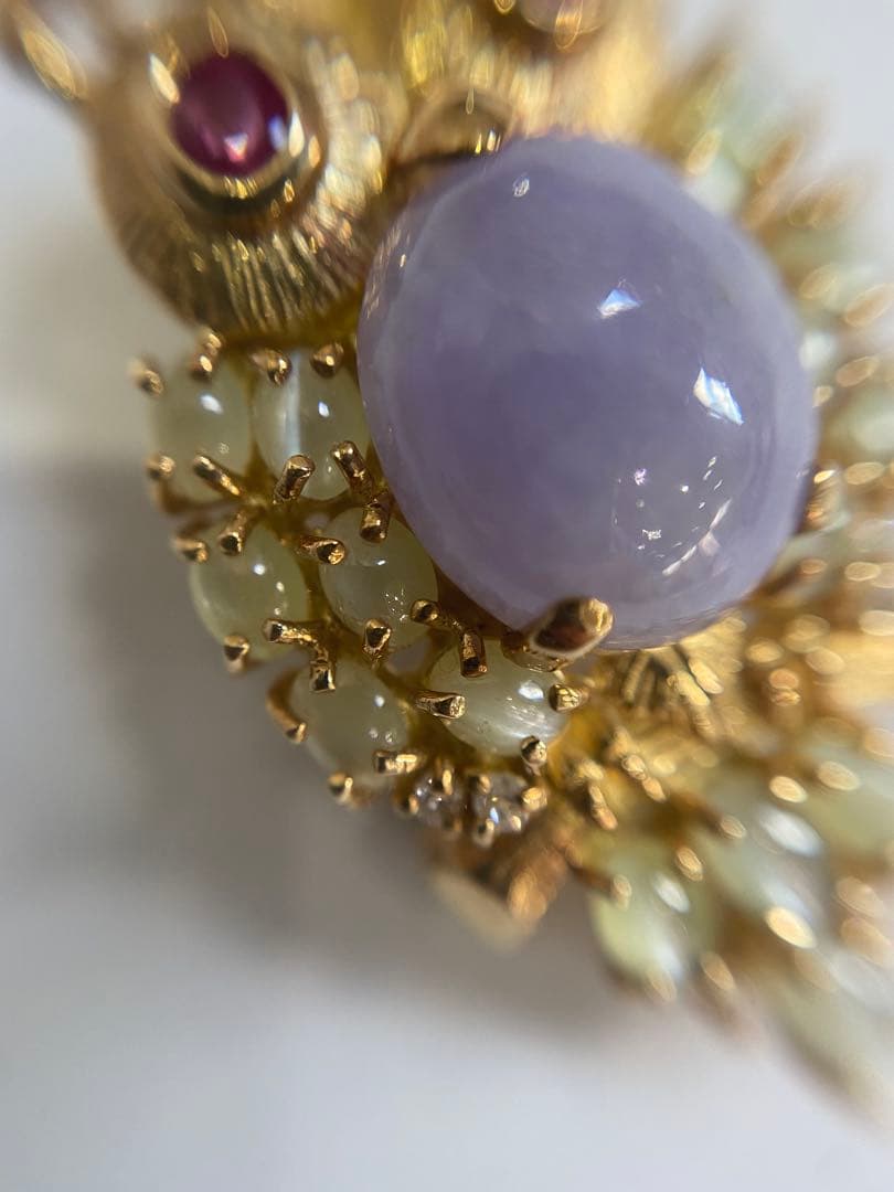 K18 フクロウ　ブローチ　翡翠4.21ct R0.26ct、D0.1ct