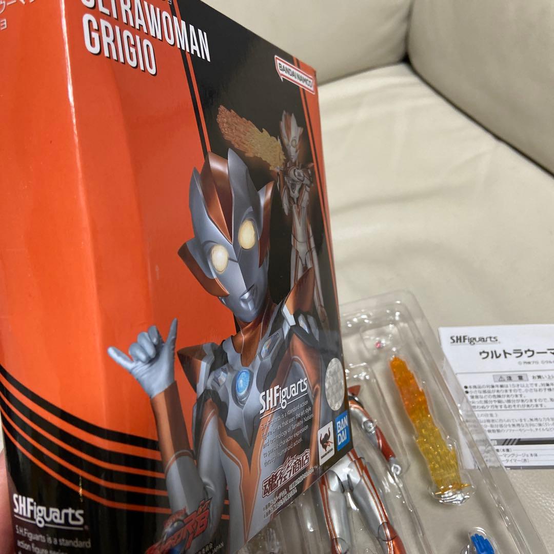 ウルトラマングリージョ　フィギュアーツ　グリージョ