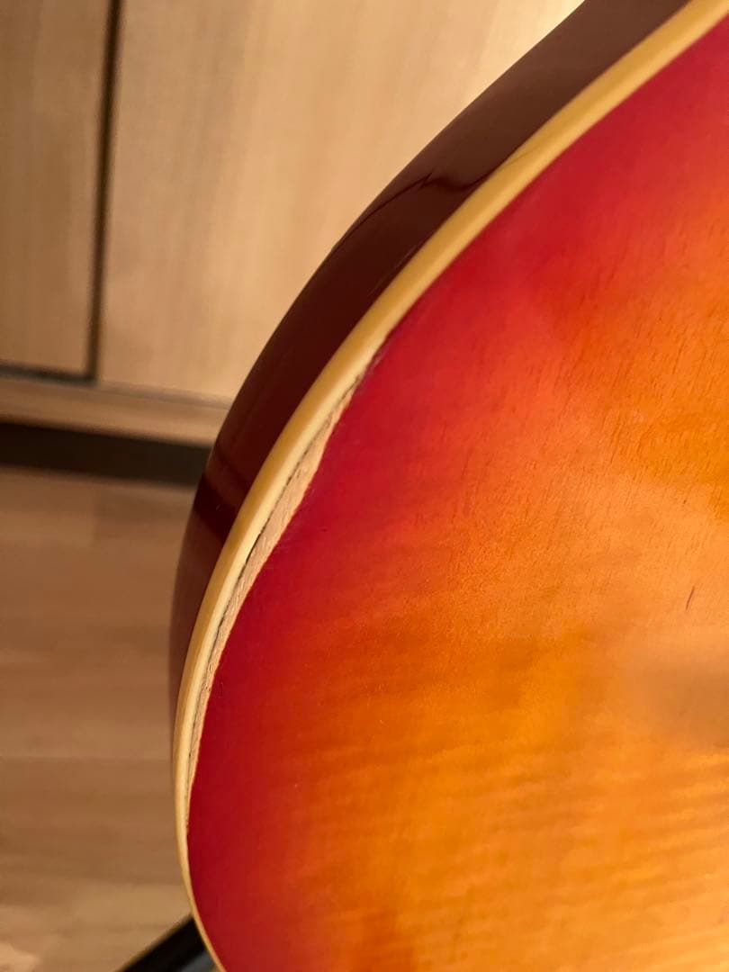 Fresher レスポールタイプ チェリーサンバースト　ケース付