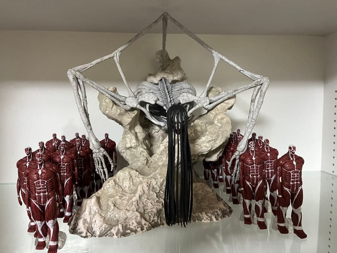 進撃の巨人 終尾の巨人フィギュア　地鳴らしフィギュア23体リペイント