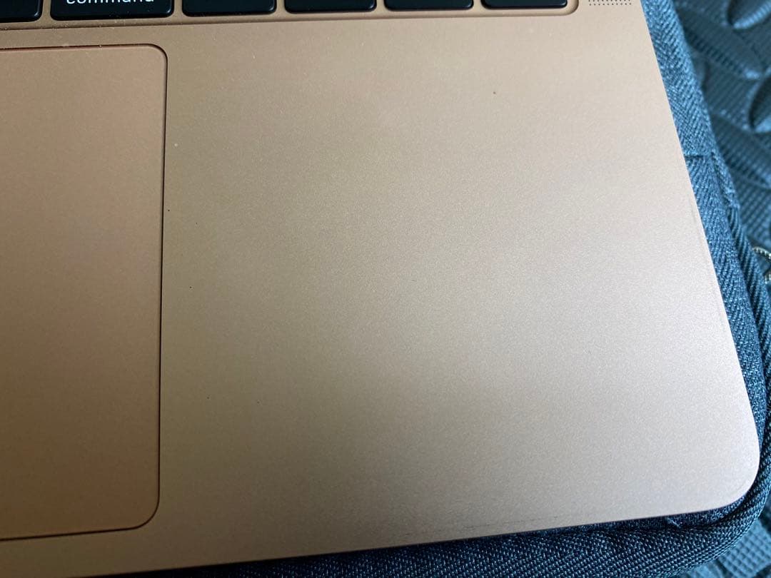 【メモリ:16G】MacBookAir 充放電221回 おまけ付