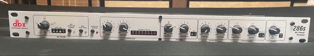 dbx286s マイクプリアンプ エンハンサー/ディエッサー/コンプレッサー