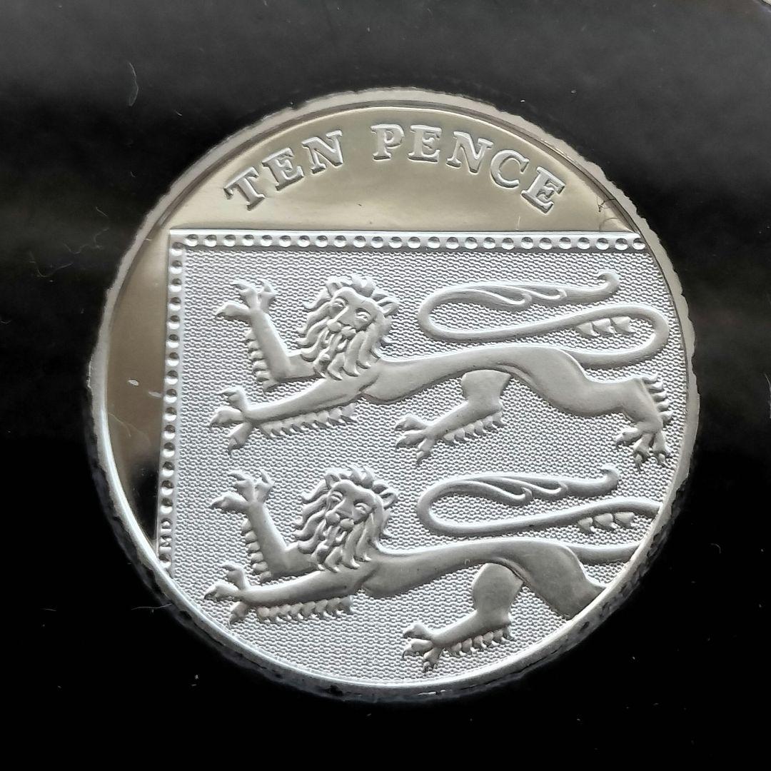 NOEL Tukoi★ Shield of Arms（銀貨7枚）