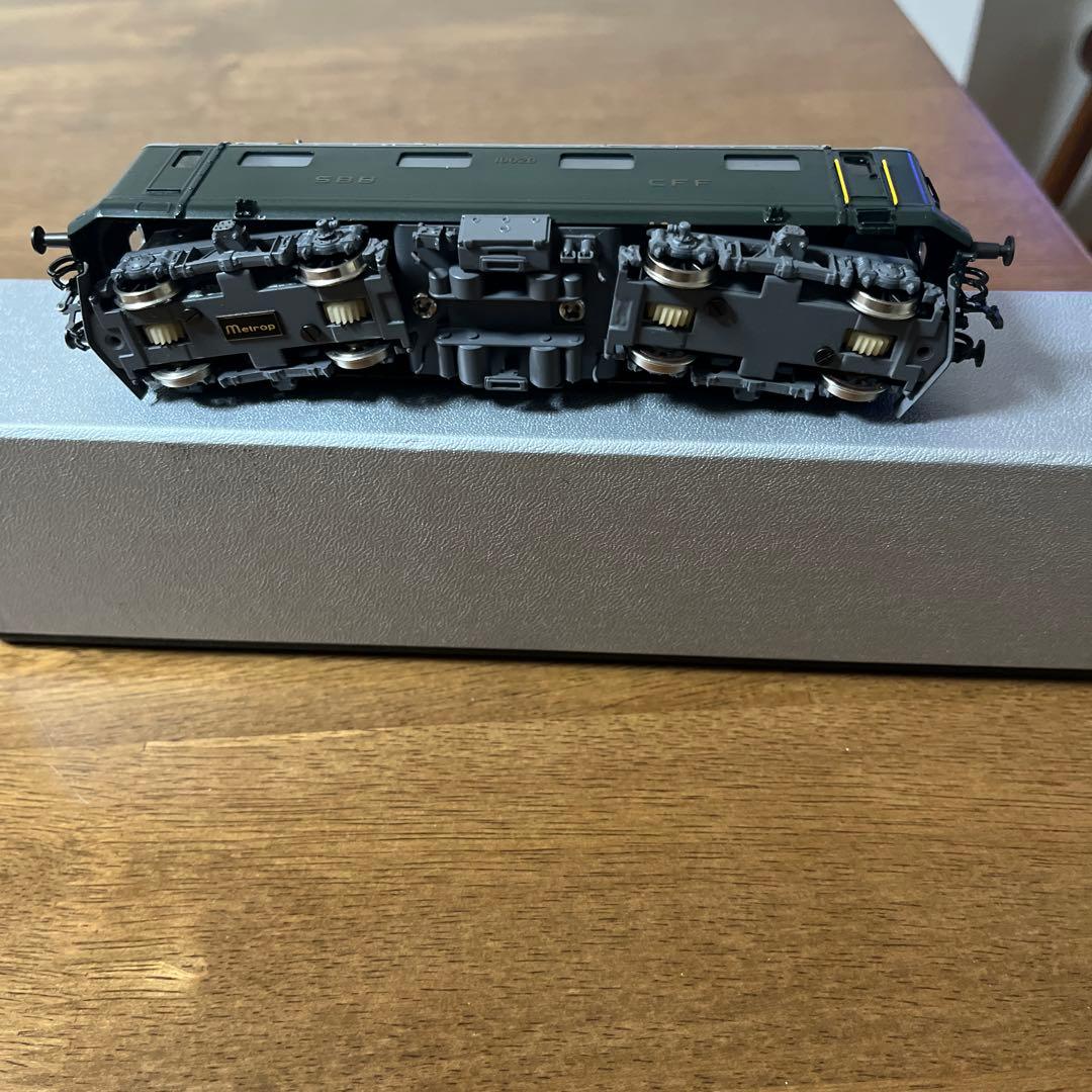 HOゲージ メトロポリタン製SBB Re 4/4 10020号機