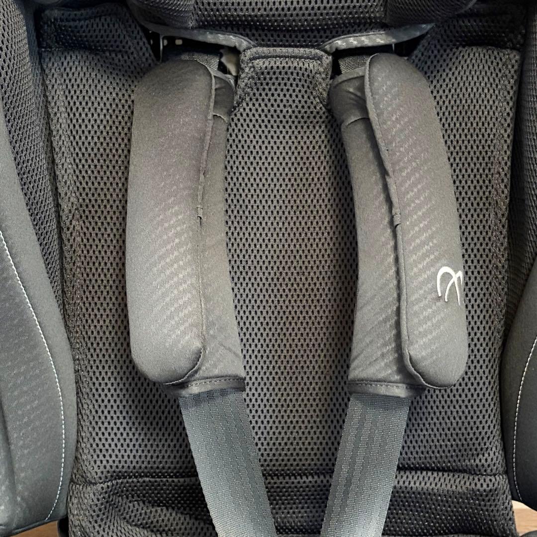 エールべべ パパット2 プレミアム カーボンブラック ISOFIX CF533