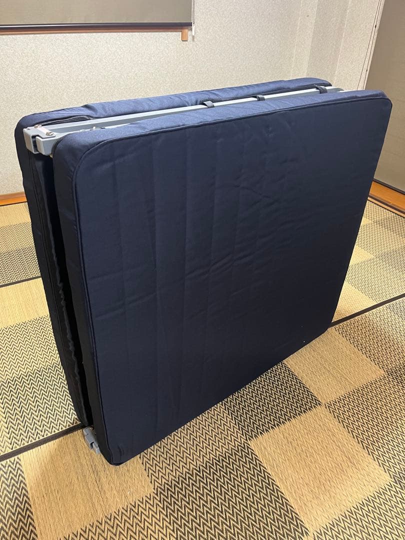 【新品未使用】折りたたみリクライニングベット　シングル