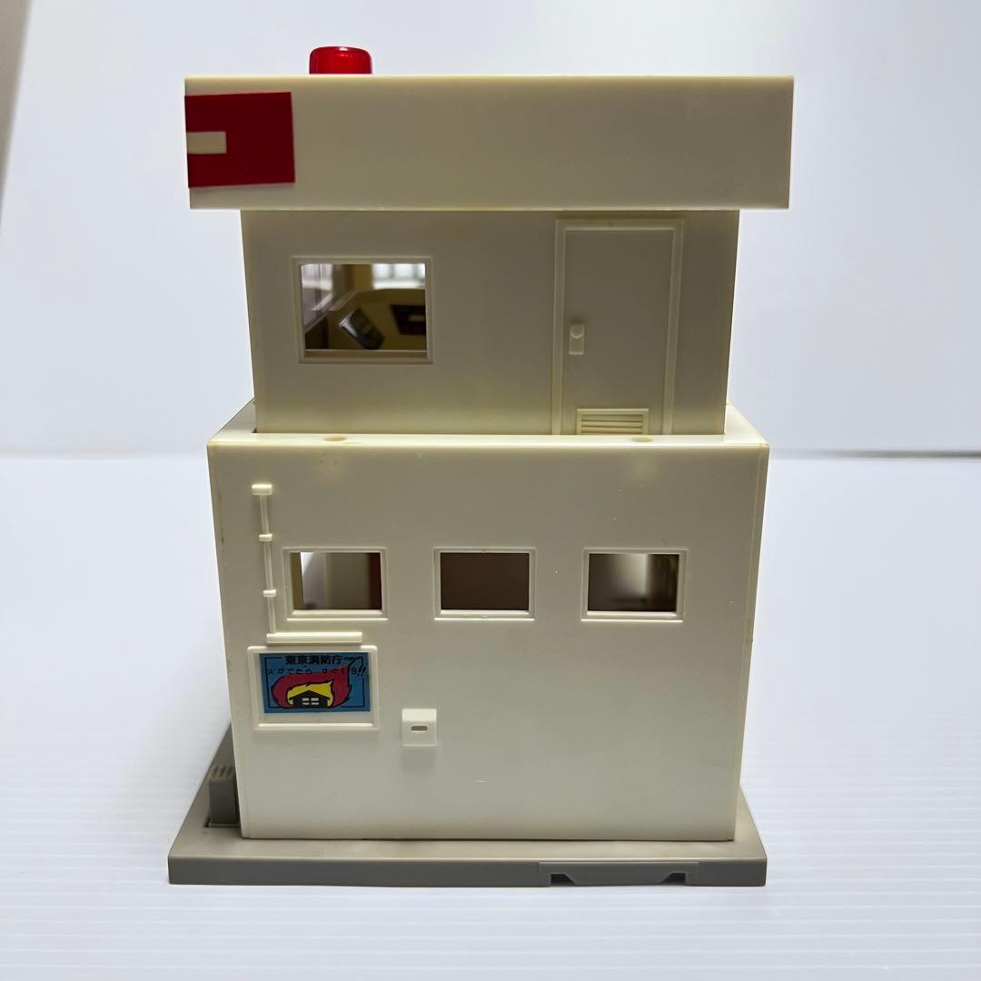 【完品】トミカタウン 消防署【トミカおまけ付き！】