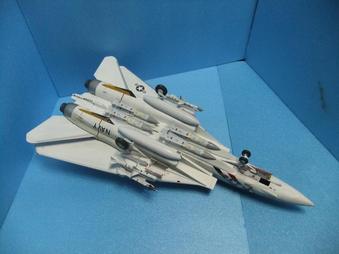 タミヤ　1/48　F-14 トムキャット　VF-2