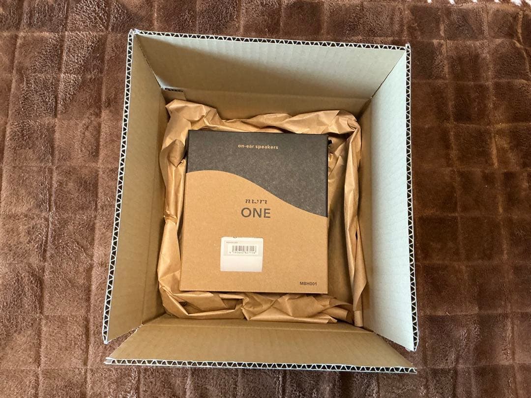 【完全未開封】ONE オンイヤースピーカー MBH001 ライトグレイ