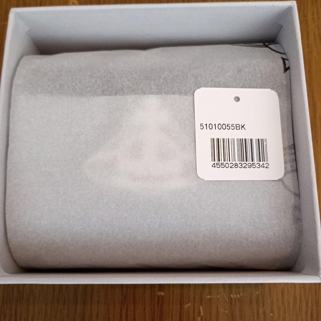 【送料無料】Vivienne Westwood 二つ折り財布
