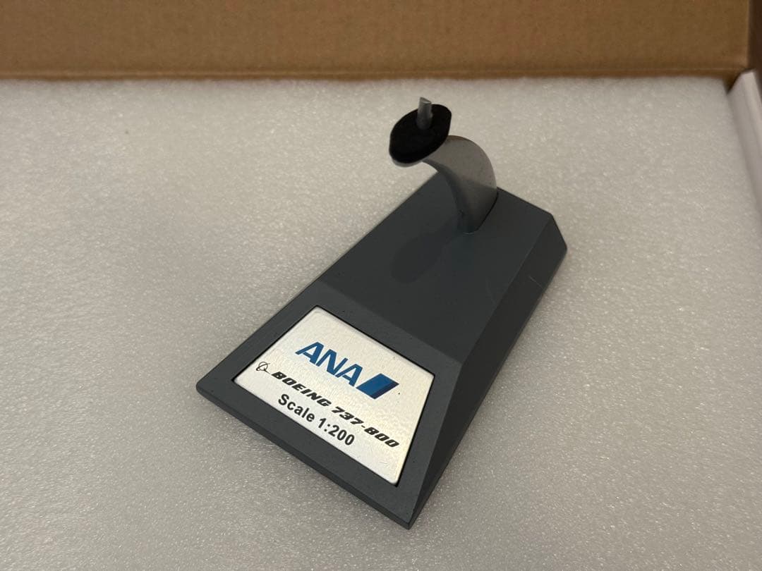 そ*ょ様 ANA 全日空 B737-800 1/200モデル