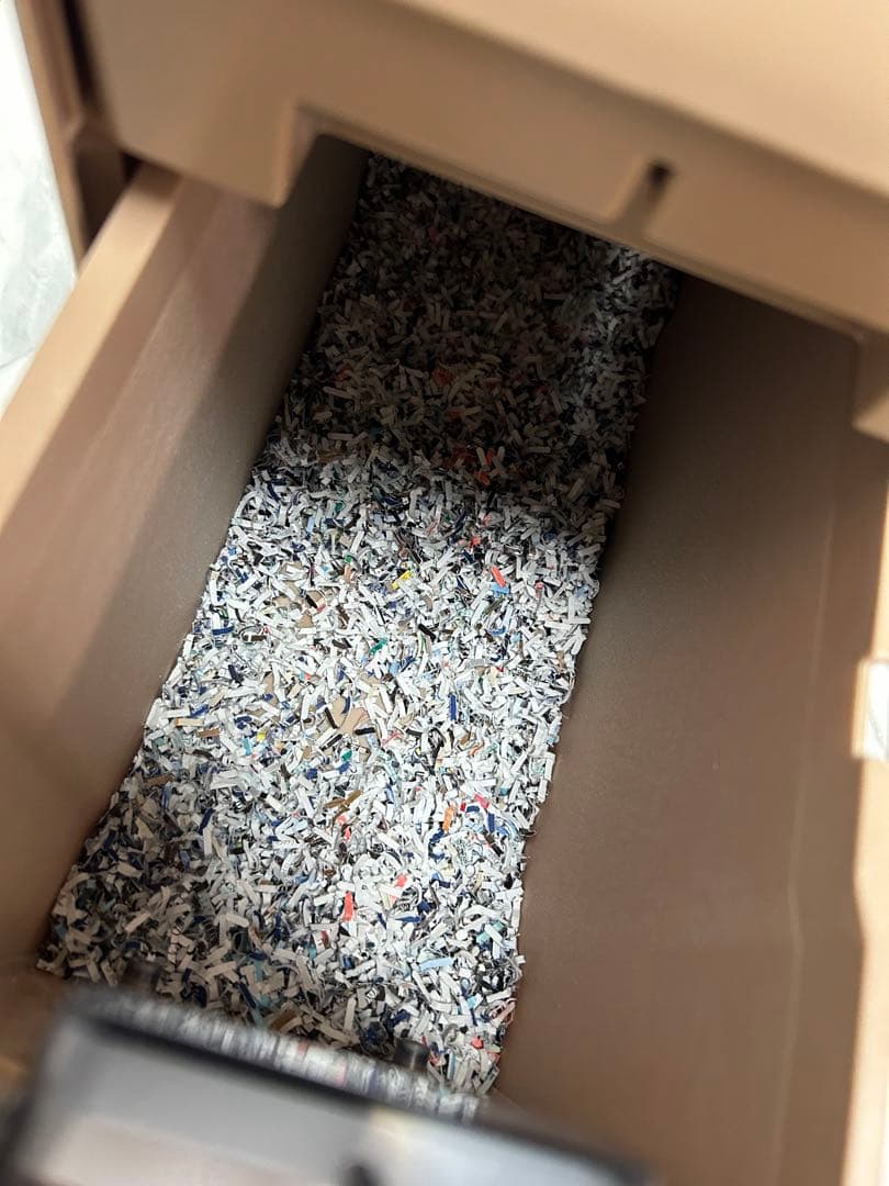 シュレッダー　アイリスオーヤマ　P4HS75M-W