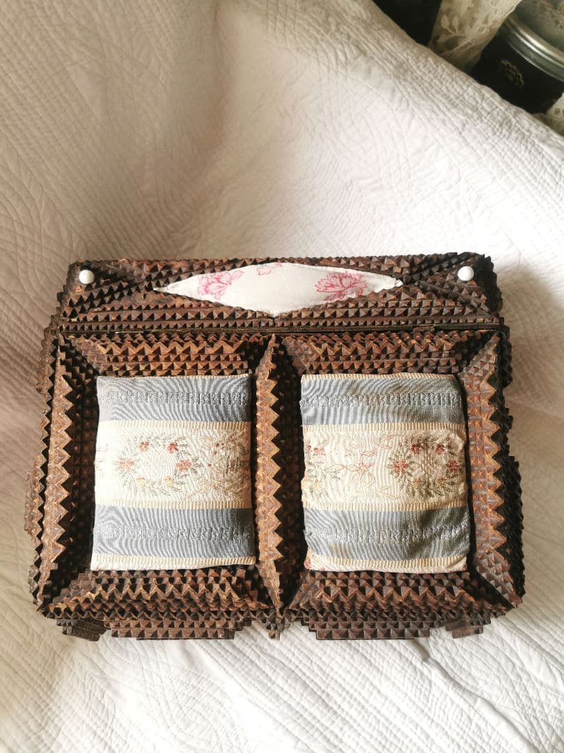 アンティーク トランプアート 木工レース細工ボックス 針箱 フレンチファブリック