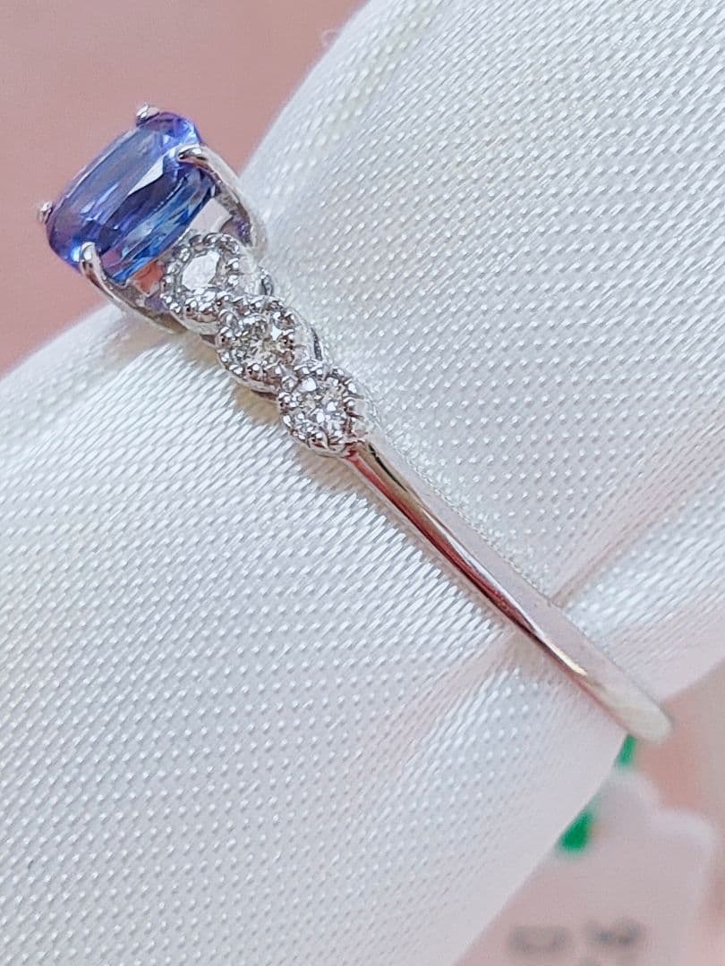 未使用品 pt900 天然タンザナイト ダイヤモンド リング