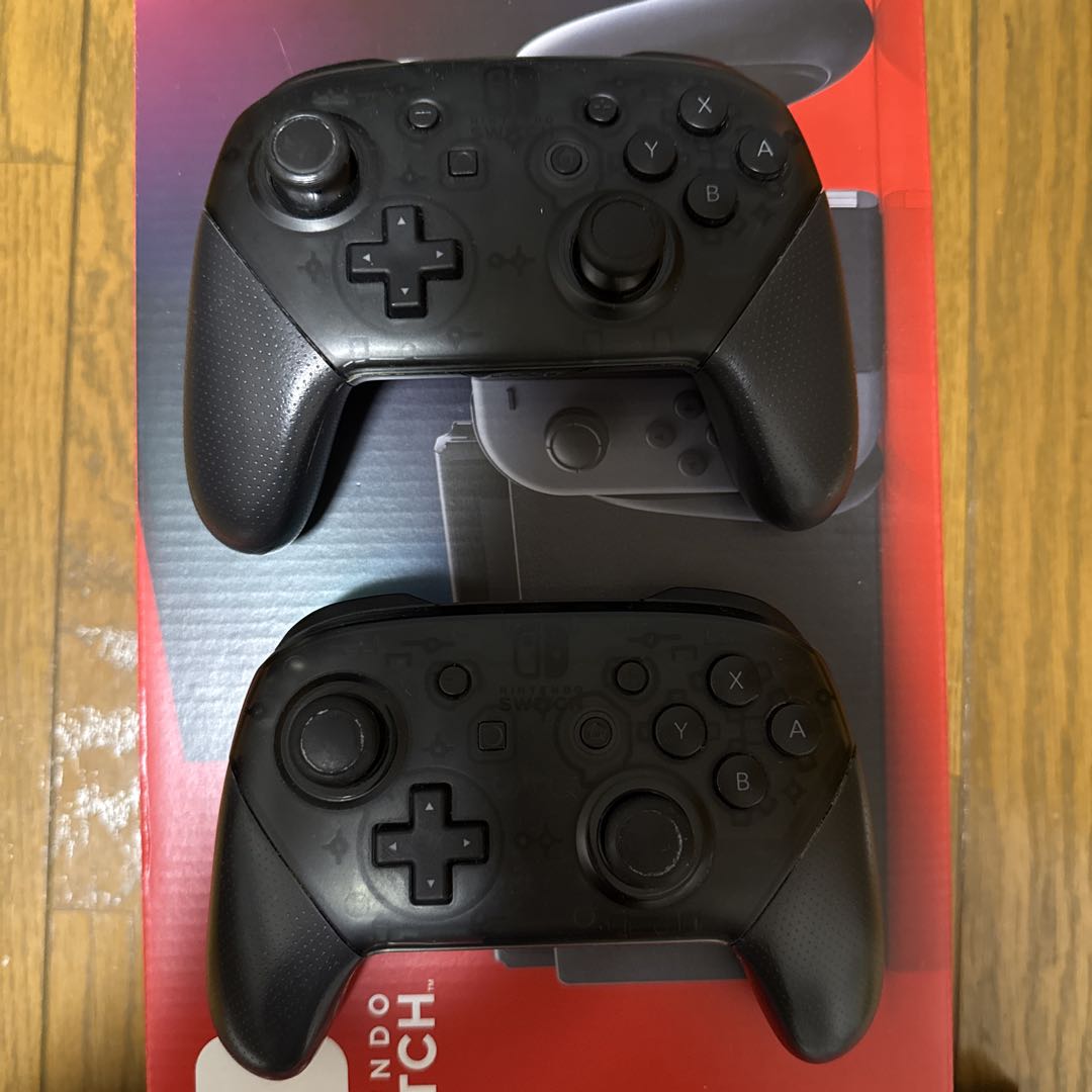 Nintendo Switchネオン、プロコン２個付