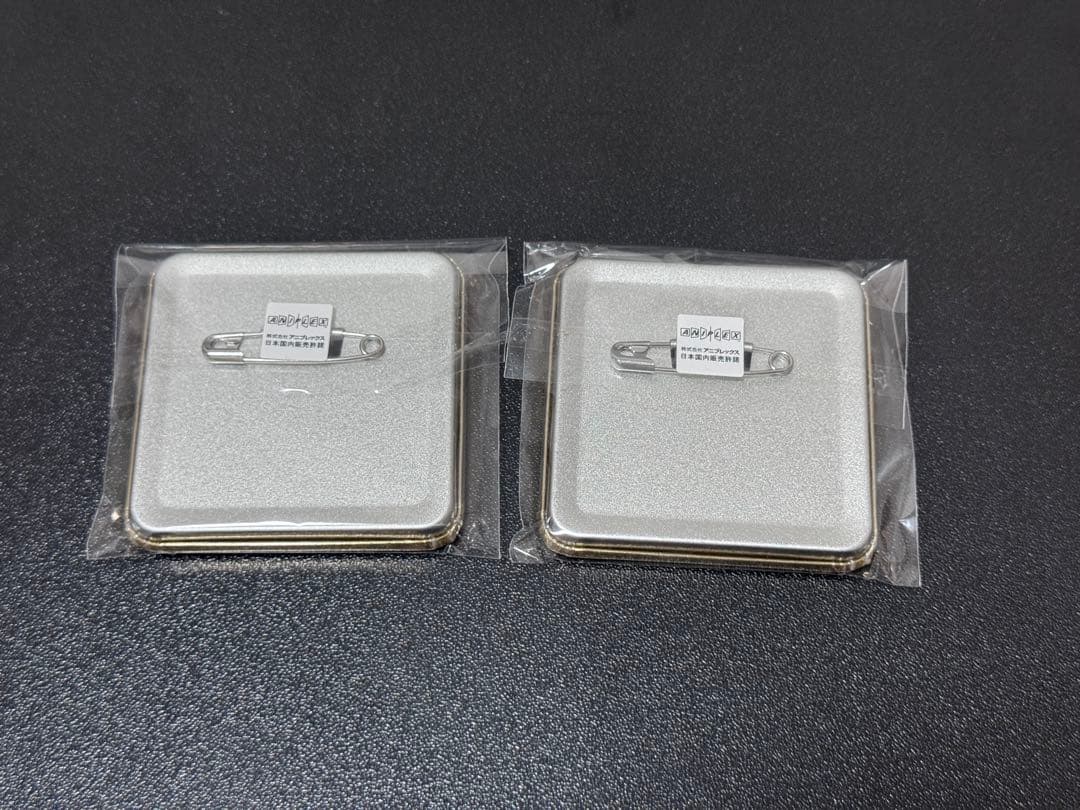 鬼滅の刃 ダイニング お楽しみくじ スクエア缶バッジ 冨岡義勇 錆兎