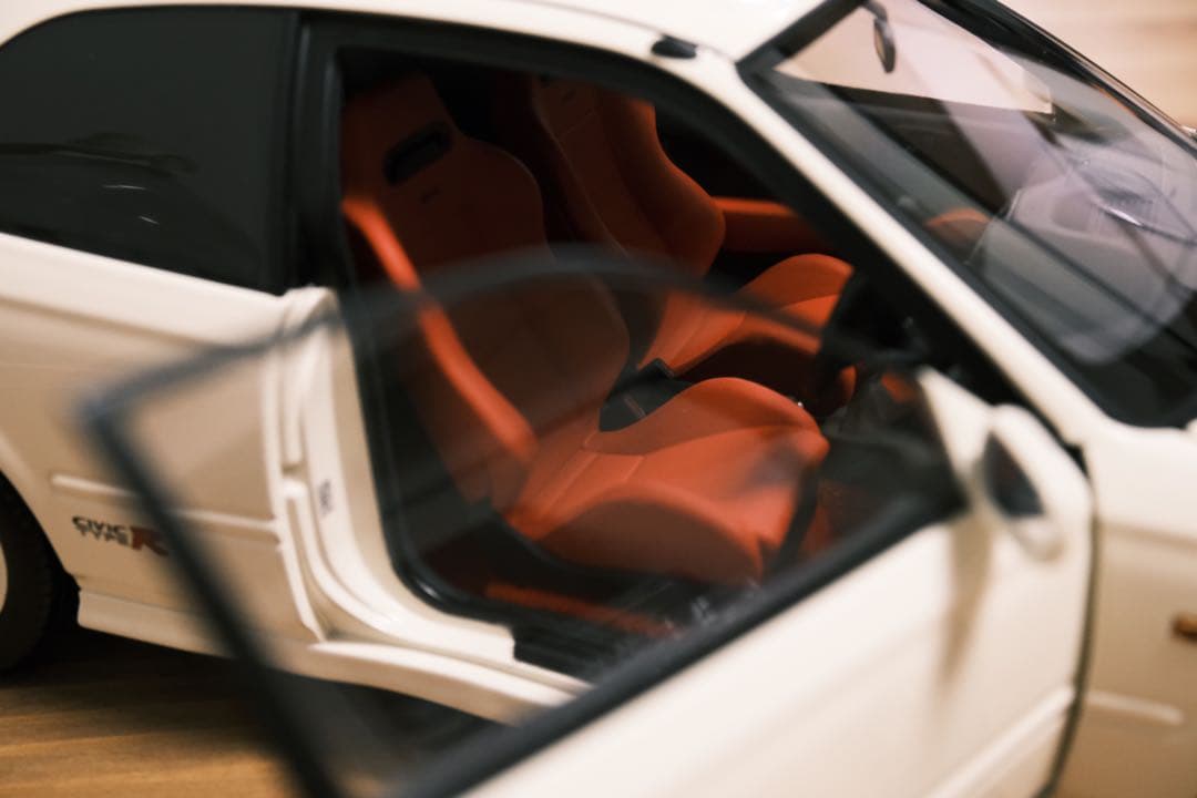 ミニカー Motorhelix 1/18 Honda civic type R (ek9)