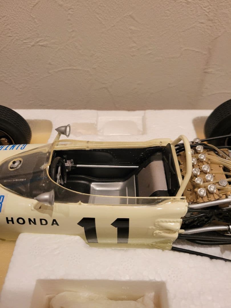 タミヤ Honda RA272 1/12スケール　タミヤ模型　f1 ミニカー