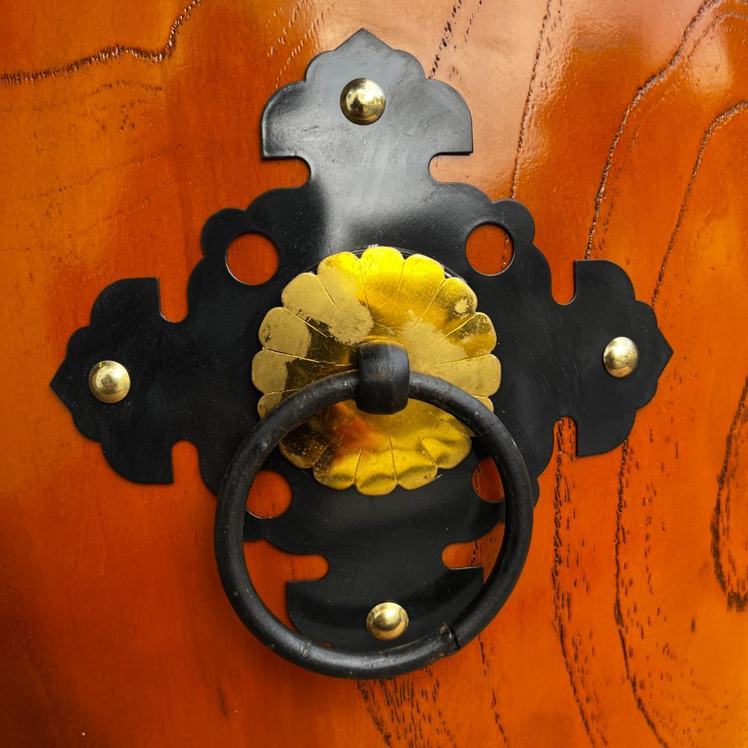 【新品】【蔵出し】1.4尺 牛革 合成けやき胴 和太鼓 &バチセット