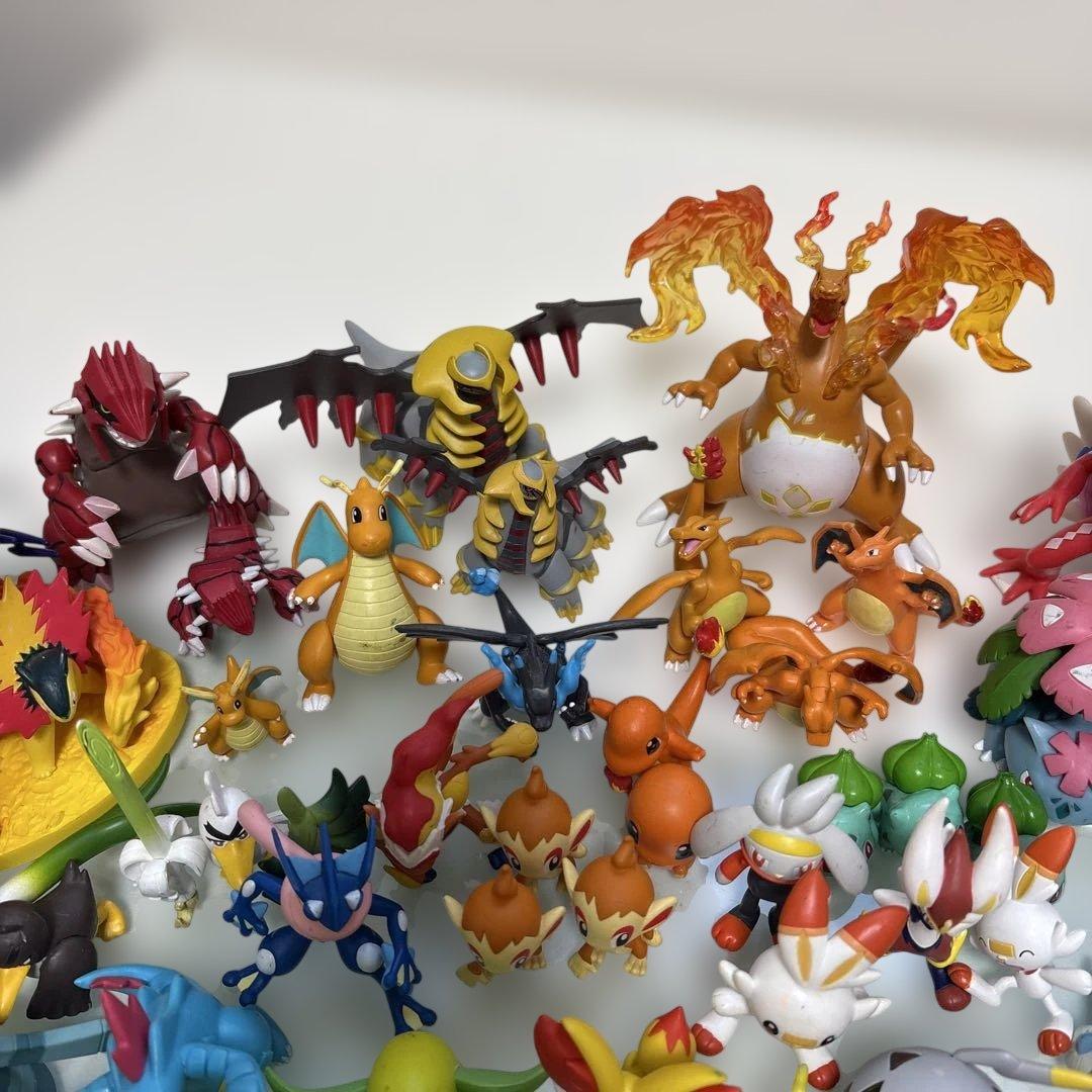 ポケットモンスター　フィギュアなど