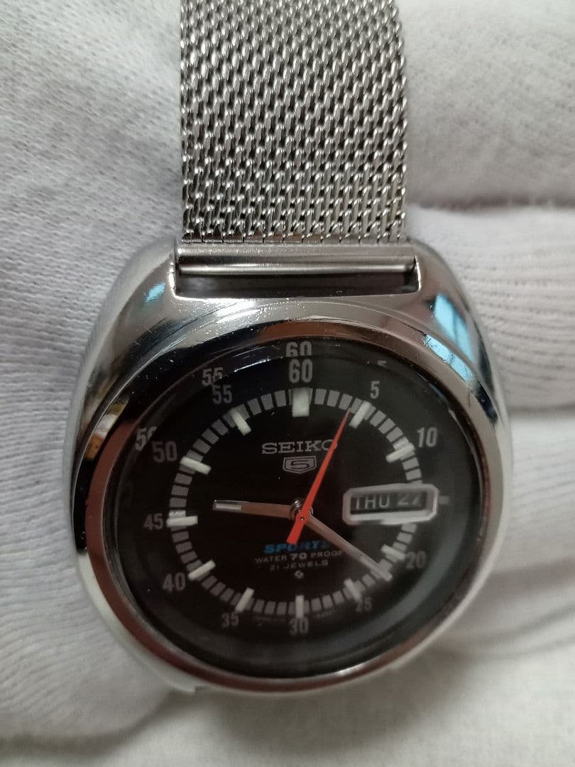 ヤ*カ様 SEIKO5　SPORTS　機械式自動巻　6119-8310　希少アン