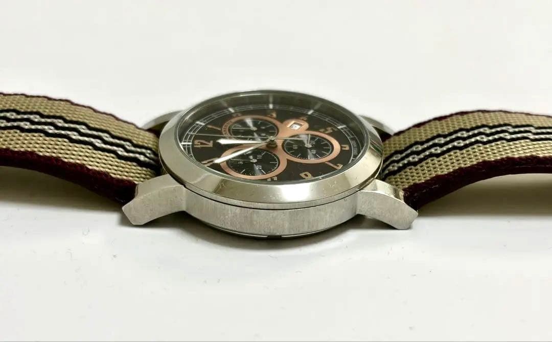 ダ*ス様 （新品未使用）Burberry クロノグラフ 腕時計 BU7103 電