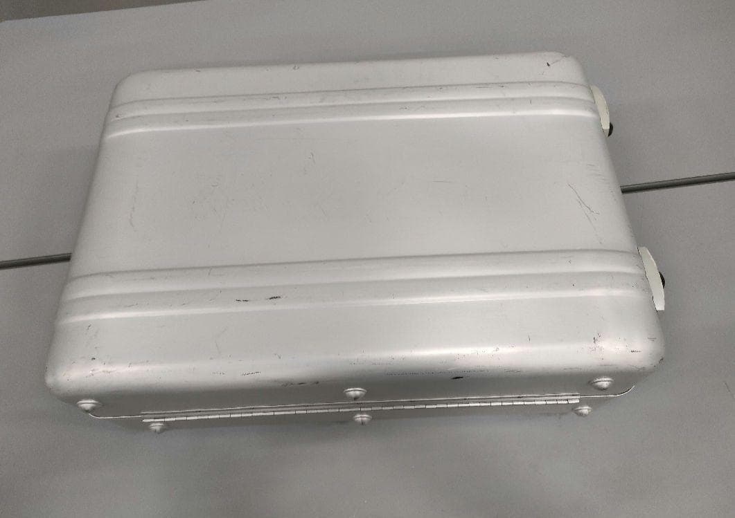 ZERO HALLIBURTON ゼロハリバートン スーツケース 大型 アルミ製