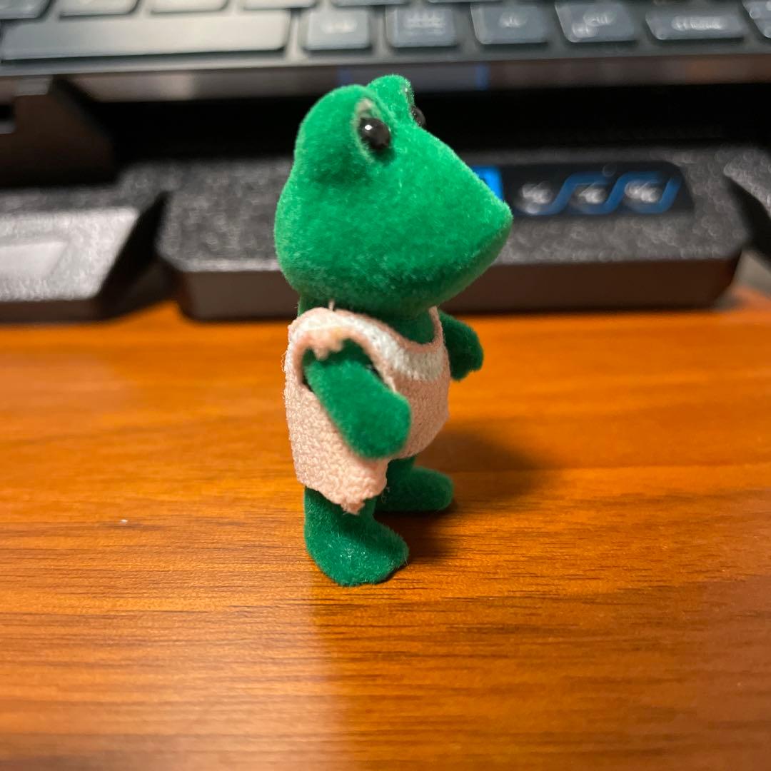 シルバニアファミリー　カエル　赤ちゃん　美品　未使用に近い