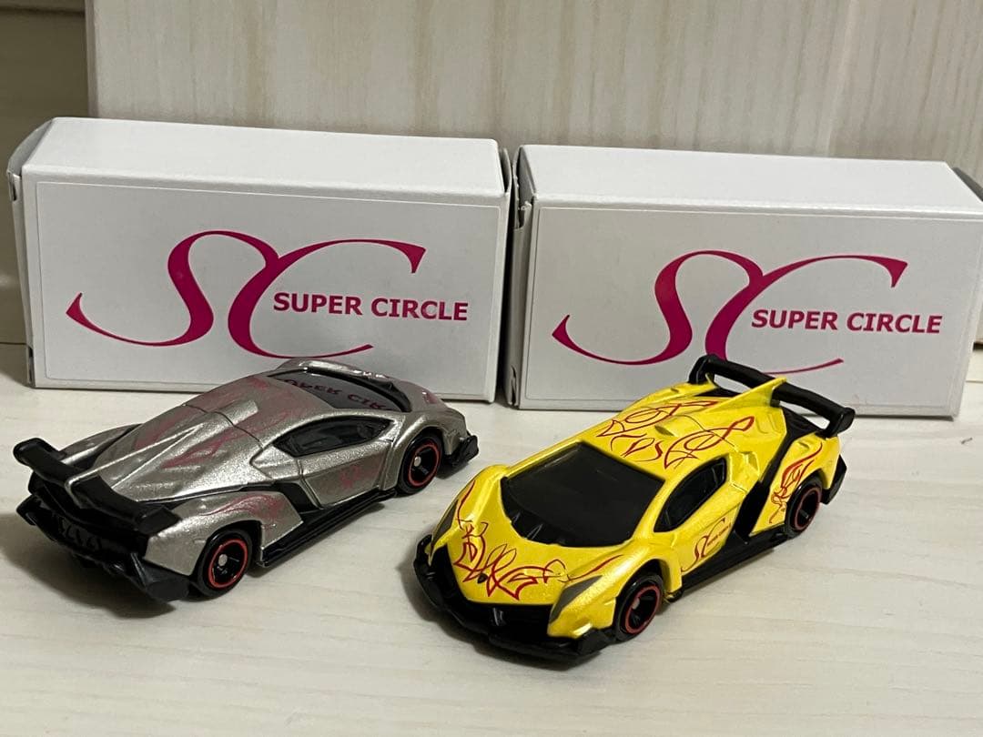 SUPER CIRCLE 特注 トミカ ランボルギーニ ヴェネーノ 2台セット