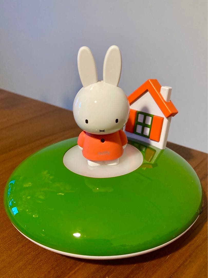 ミッフィーフィギュア MP3プレイヤー専用ドック　スピーカー