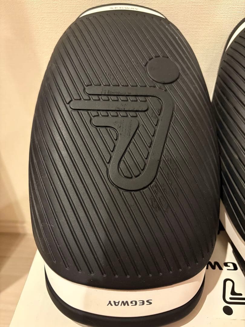 Segway Drift W 電動スケボー