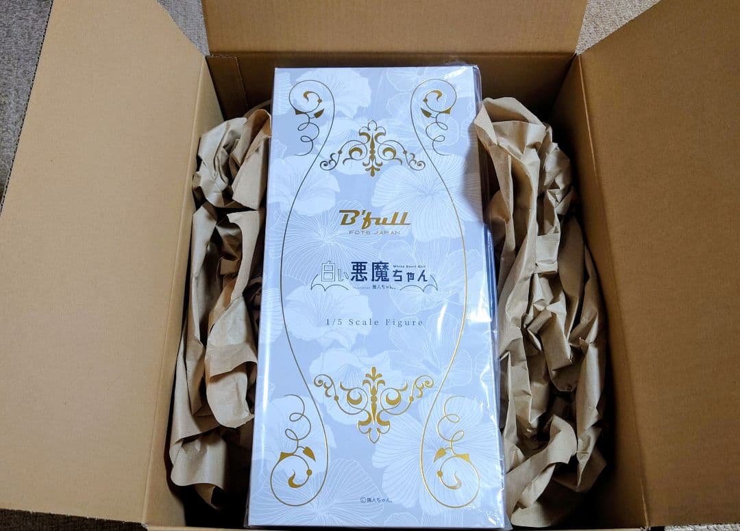 無人ちゃん。 「白い悪魔ちゃん。」 フィギュア [B´full FOTS]