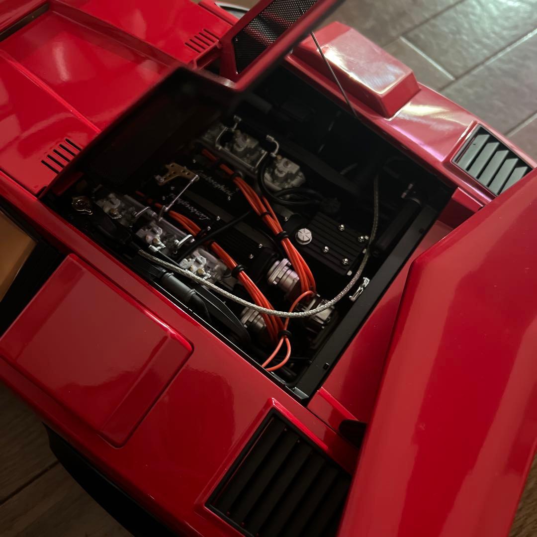 デアゴスティーニ　ランボルギーニカウンタックLP500S とディスプレイベース