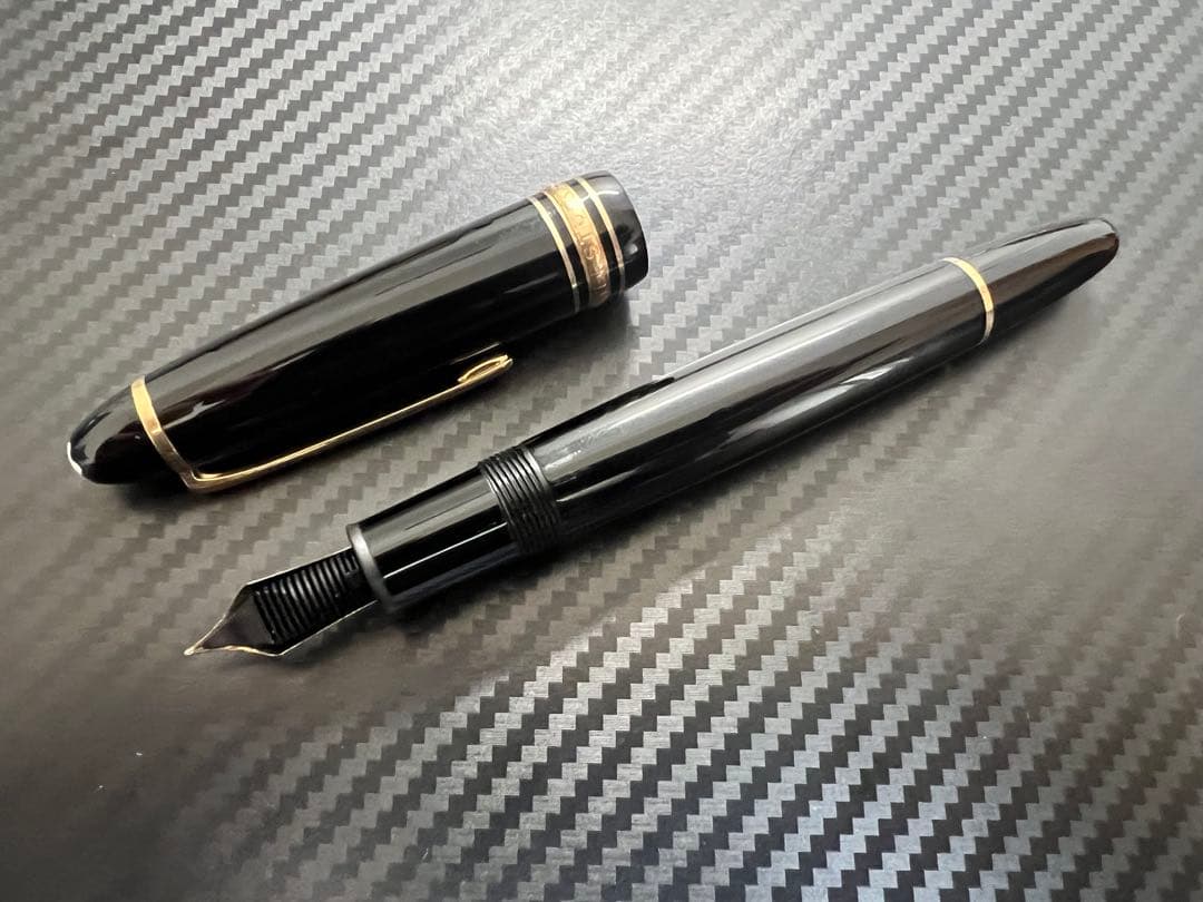 モンブラン マイスターシュテュック ル・グラン 146 万年筆 F 細字 中白